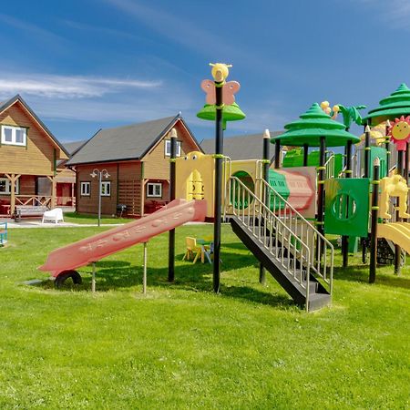 Domki Morena - Rodzinne Domki Blisko Plazy Karwia Esterno foto